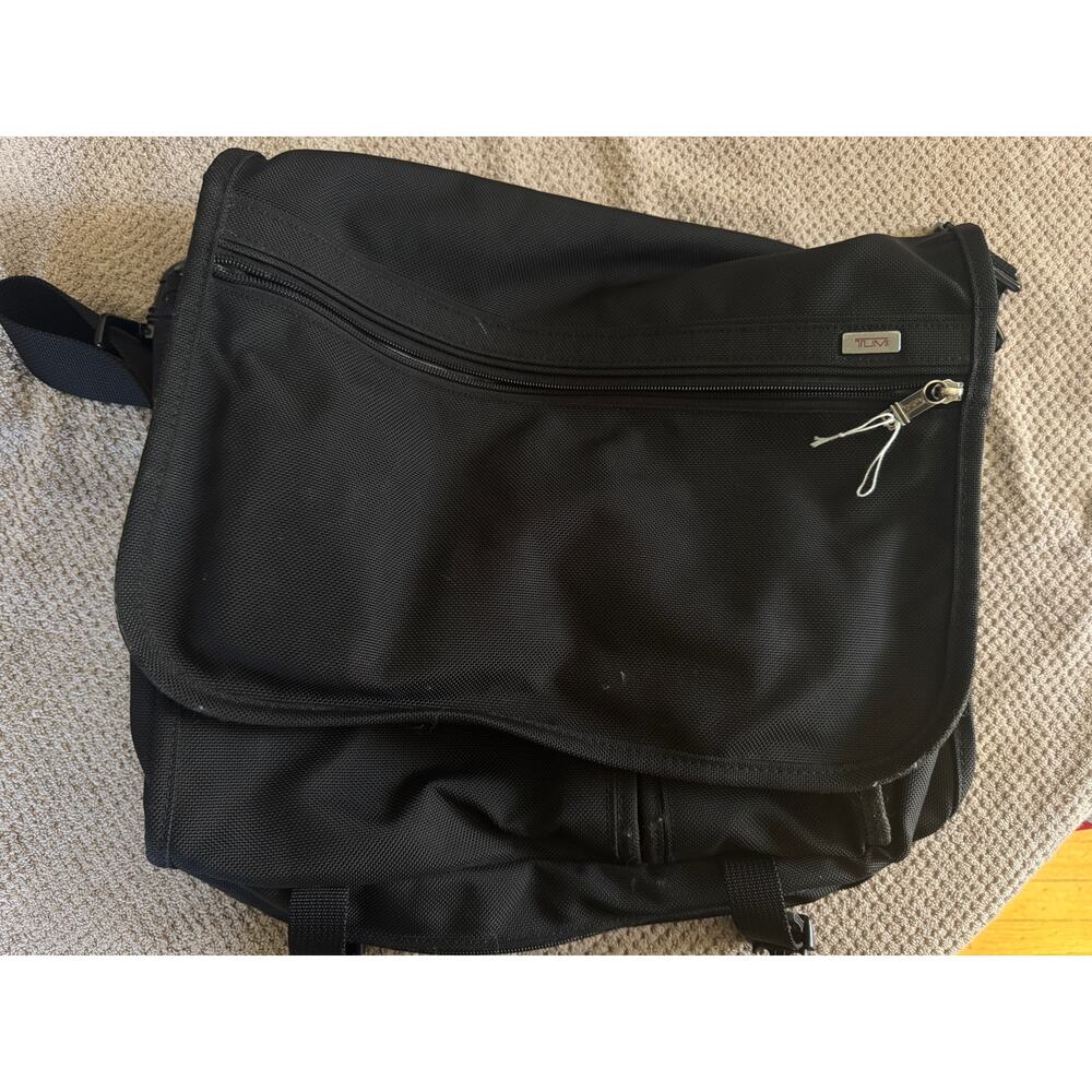 Tumi 3 Expandable Organizer Laptop Briefcase LN - Used Twice